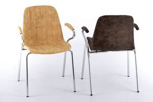 Mit den Armlehnen bieten die Valencia-Stühle einen hohen Sitzkomfort